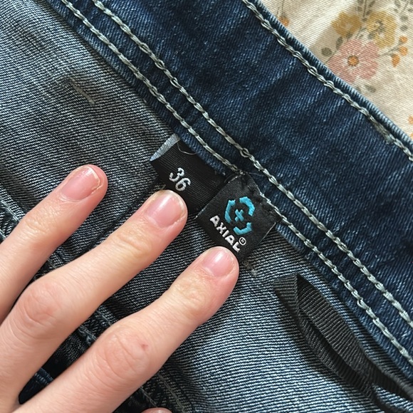 Mens motorcycle jeans! My husband is cleaning out his closet! - Picture 3 of 5